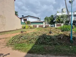 Land Sale In Boralesgamuwa Lake Road