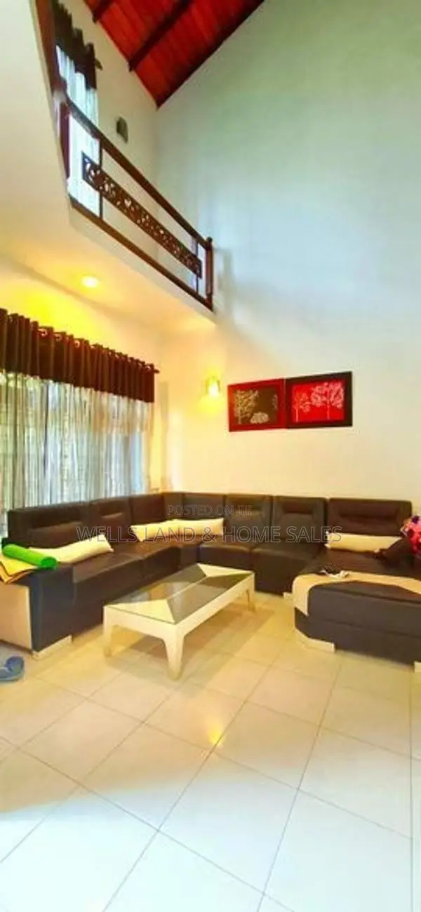 Spacious Two Storied House For Sale - Wattala
