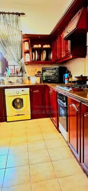 Spacious Two Storied House For Sale - Wattala