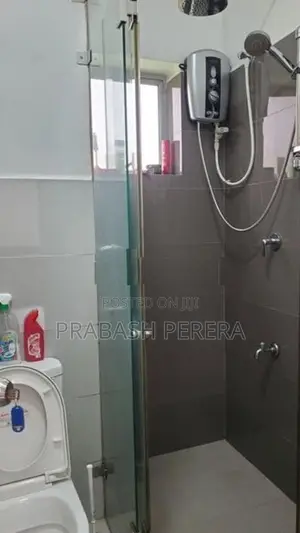 Unfurnished 3 Bed Apartment for Rent in Athurugiriya
