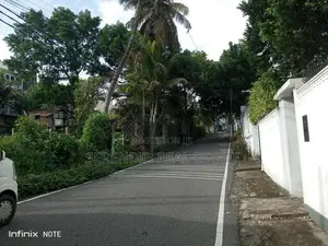 19 Perches Land Sale in Dehiwala Hill House Garden