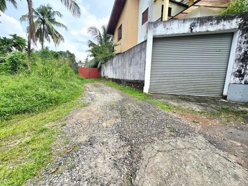 16P Residential Bare Land For Sale In Hokandara