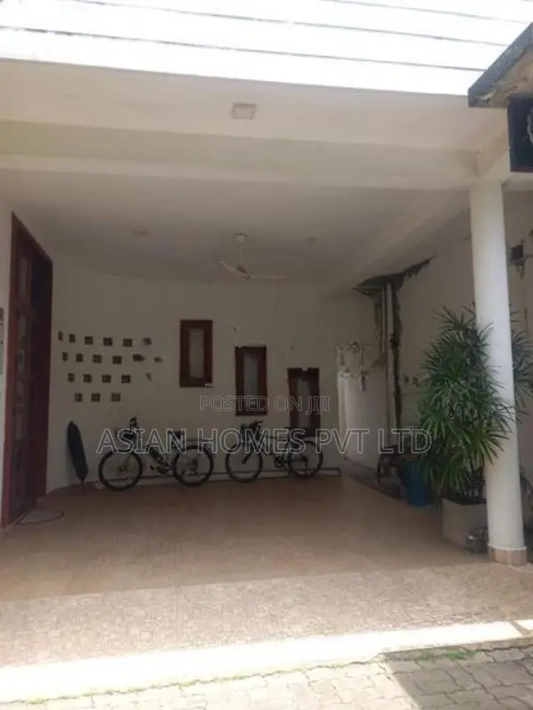 8.5 P 5 BHK ARCHITECT DESIGN LUXURY HOUSE FOR SALE IN DEHIWALA