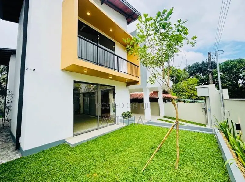 Brand new house (k 02)
