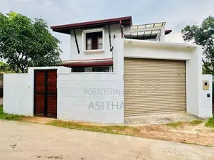 Beautiful House Borupana Road Boralesgamuwa