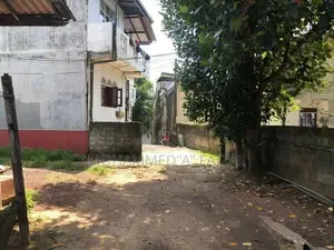 Land with House for Sale in Jungson Watthe of Kadawatha Road Dehiwala