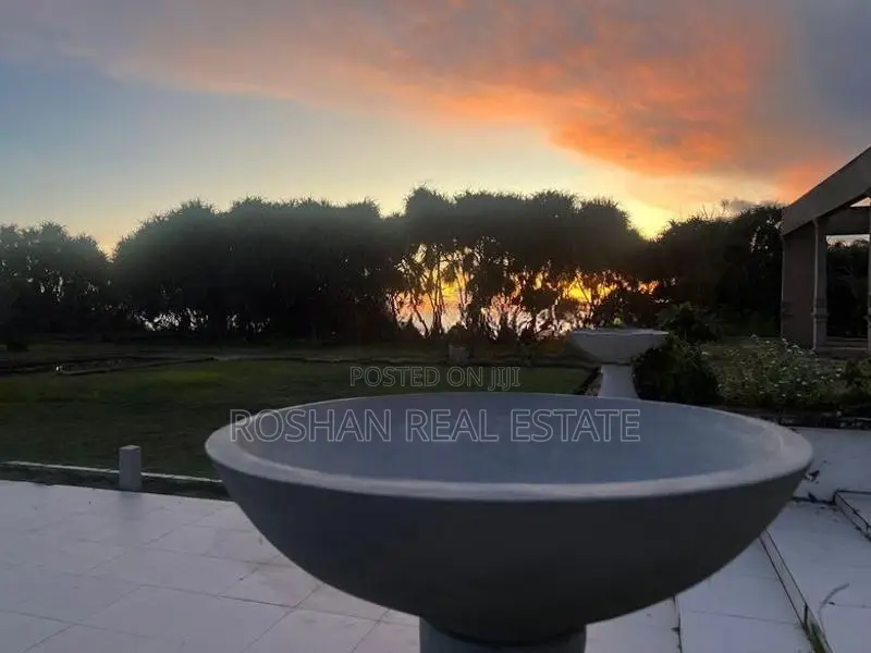Luxury Beach Front Villa For Sale Rekawa BO1797