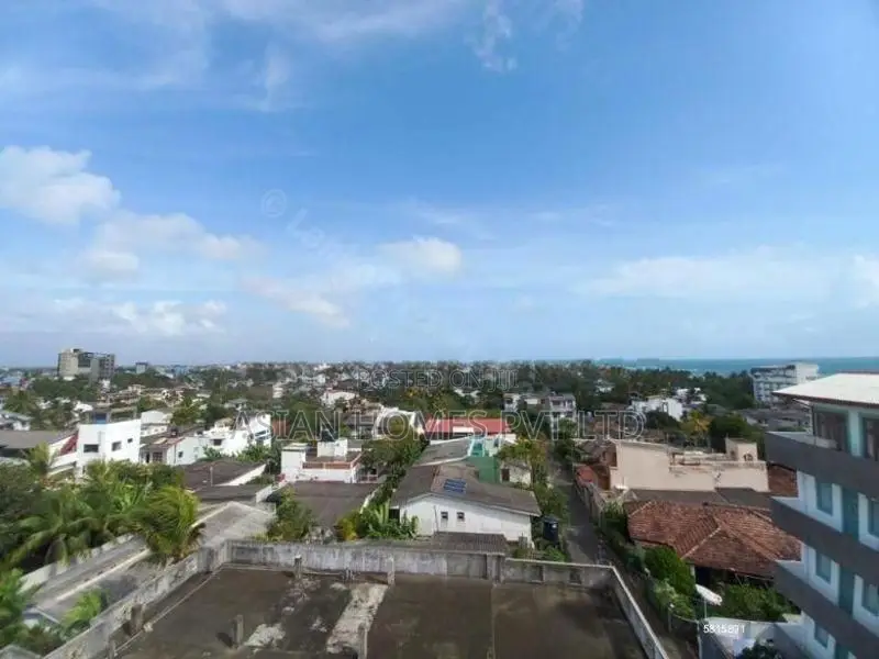 8050 SQ FT 4 PRIVATE APARTMENT FOR SALE MT LAVINIA