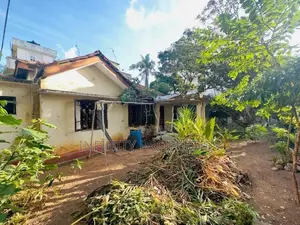 (AFA663) 22.55 P Land For Sale At Facing 20 Feet Carpet Rd Colombo 04