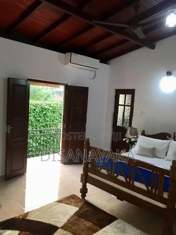 Two Storey House for Sale in Thalawathugoda Ds5566