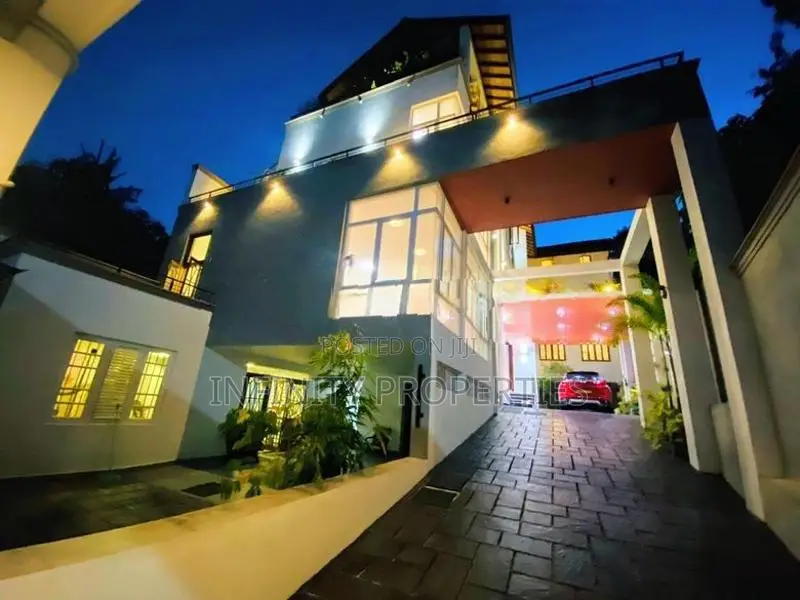 (AFA655) New luxury 04 story House Sale At Battramulla...