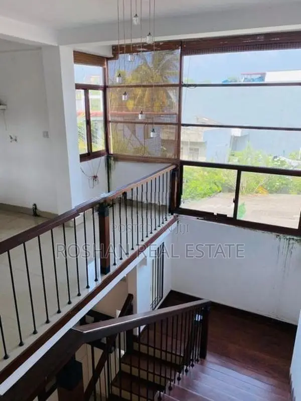 Three Storey House For Sale Dehiwala SA1803