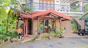 02 Story House with Land 10 P Sale at Rathmalana