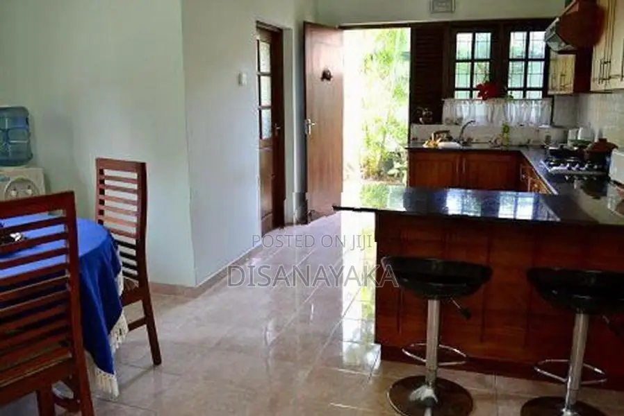 Two Storey House for Sale in Thalawathugoda Ds5566