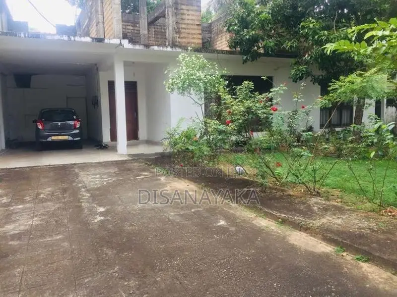 Single Storey House with Land for Sale in Koswatta Ds504090