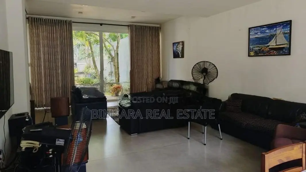 Architect Designed 4-BR House for Sale – Udahamulla, Nugegoda | SH1528