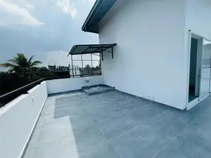 super luxury Brand New solid Modern House-piliyandala