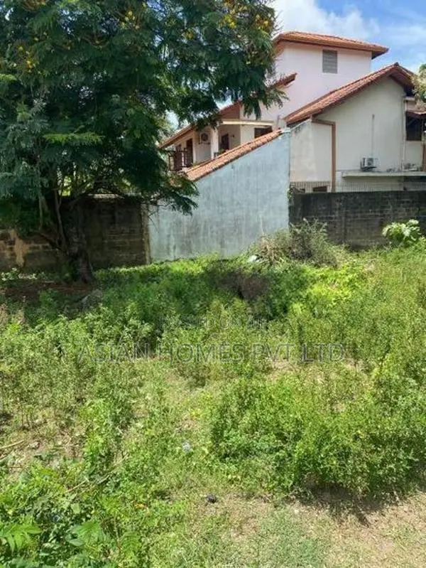 25.5 P BARE LAND FOR SALE IN RAJAGIRIYA CLOSE TO MAIN ROAD DISTANCE