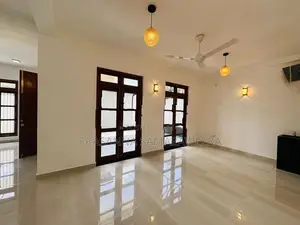 සුඛෝපභෝගී අනර්ග නිමාවකින් යුතු දෙමහල් නිවසක් විකිණීමට Boralesgamuwa