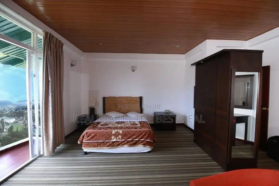 Ella : New 5BR ( 22P) Luxury Tourist Hotel for Sale