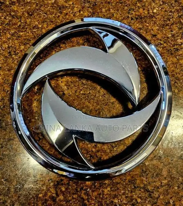 DFSK Glory 580 front Grille / Shell Logo Brand-new