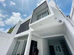 03 Story House Sale At Madiwela Ebuldeneya Nugegoda