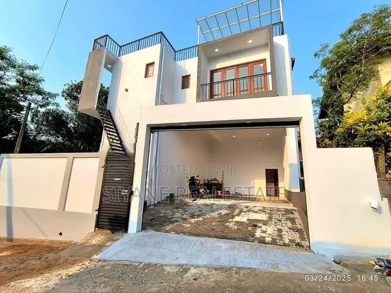 Brand New House for Sale in Thalawathugoda