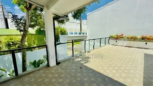 Modern House for Sale in Thalawathugoda