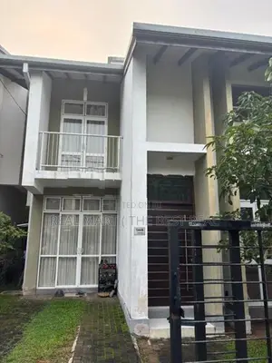 Kadawatha : 3BR (6P) House for Sale