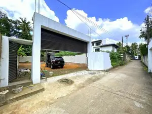Bare Land For Sale in Boralesgamuwa Werahara - Parapet Walls Roller Ga