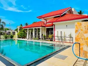 Negombo Beach Side 20p Land Swimming Pool House For Sale In
