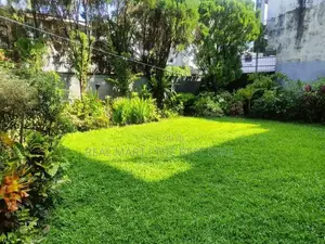 Colombo 5 : 17.44 perches Land with Old Two Storey Houses for Sale