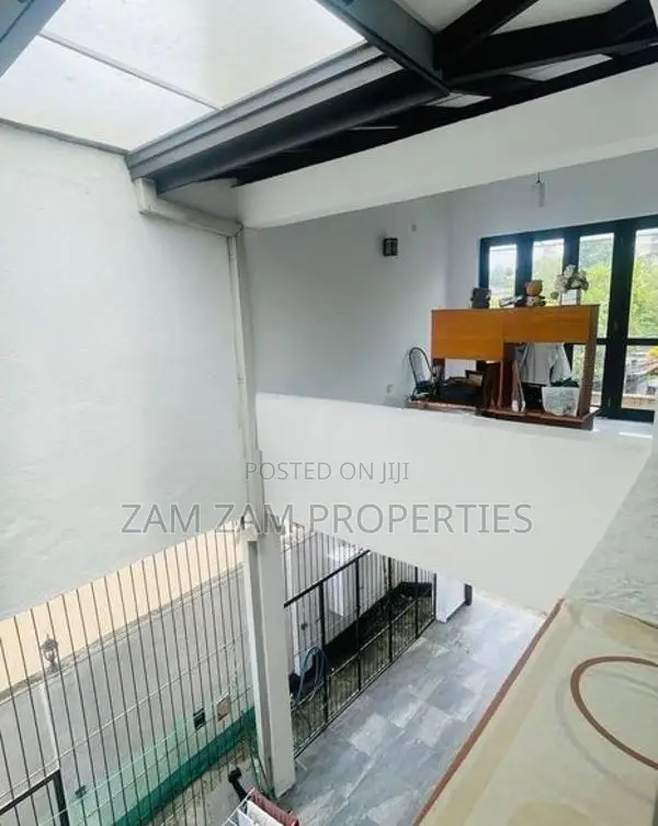 Two Storied House for Sale in Off Highlevel Road Nugegoda