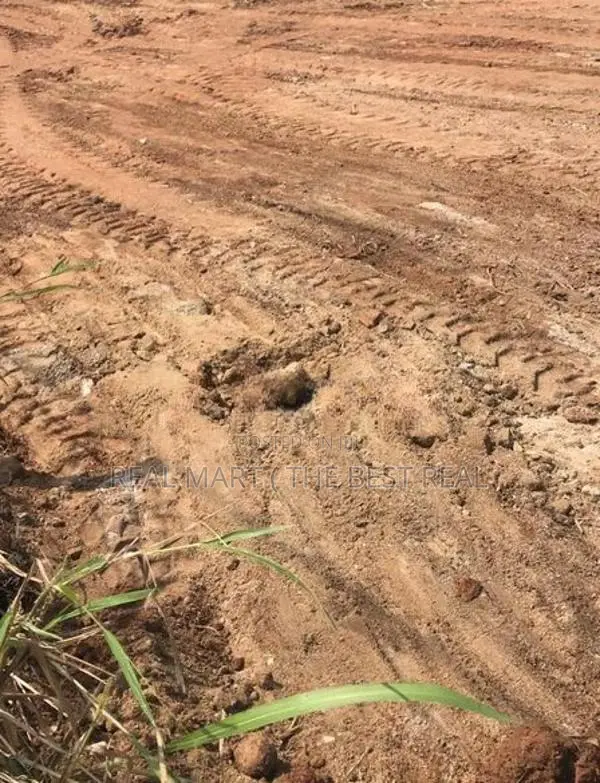 Homagama : 213 perches Land for Sale