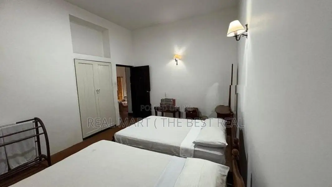 Ciniomon Life : 2BR Luxury Apartment ( B2D) for Sale at Suite Tower