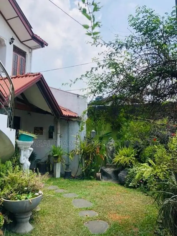 Panadura : 16.75 perches Land with Old Hose for Sale