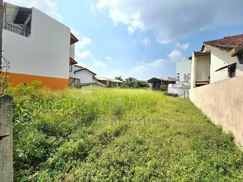 15P Bare Land For Sale In Nawala