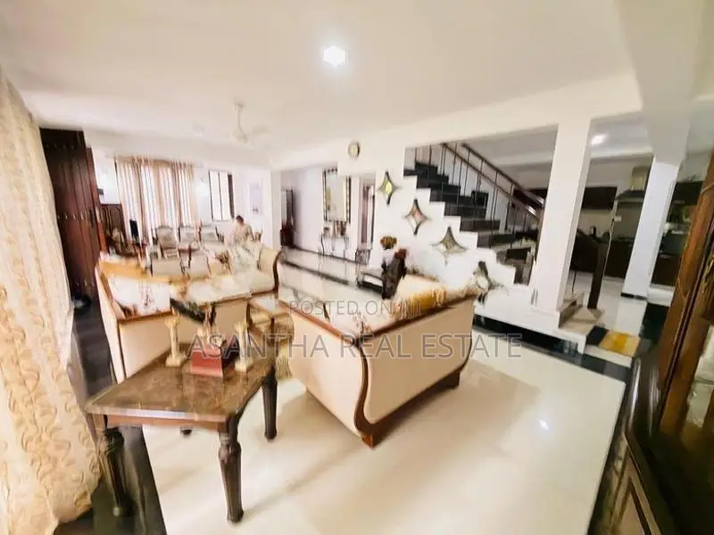 (AF446) Stunning two story house for sale in Nugegoda