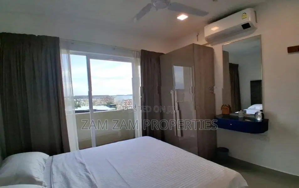 Luxury Service Apartment for Rent in Ocean Breeze Negombo