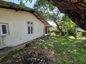 12.10P Residential Land with House for Sale in Nawala