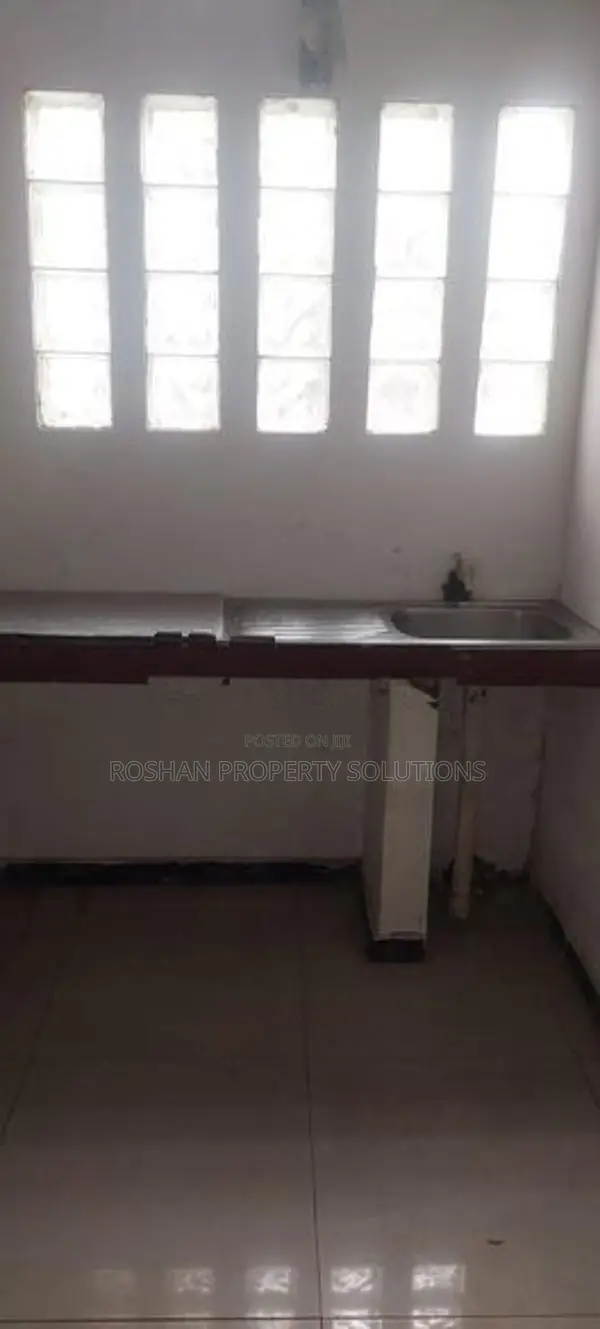 Rooms for rent in Rathmalana
