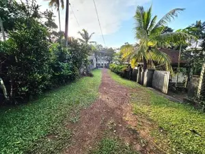10P Residential Bare Land For Sale In Homagama