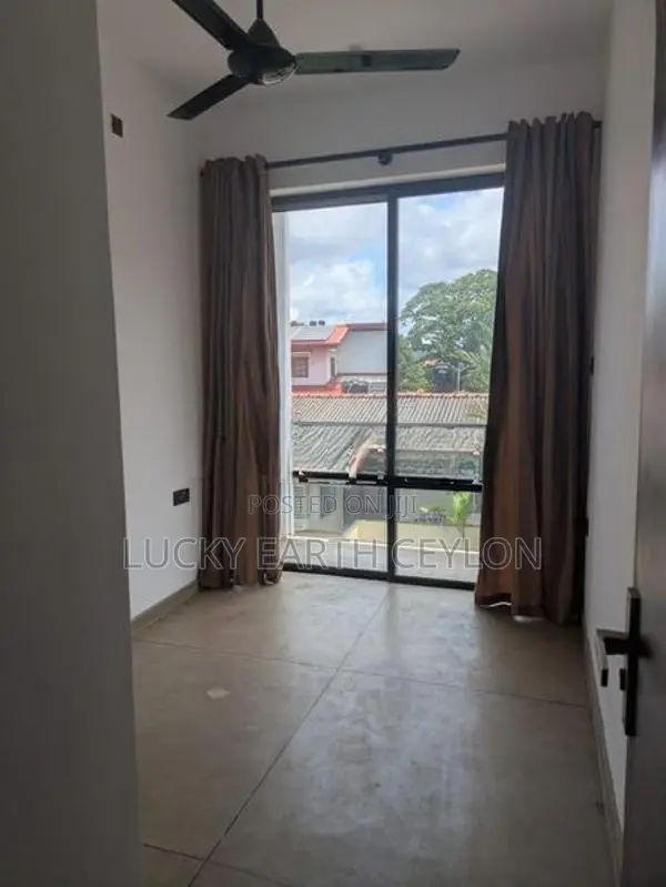 Colombo 4, 2 Story, Furnished House For Residence Only Rent (MG1174)