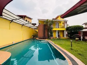(AF471) Luxury House With 18 P sale At Rajagiriya