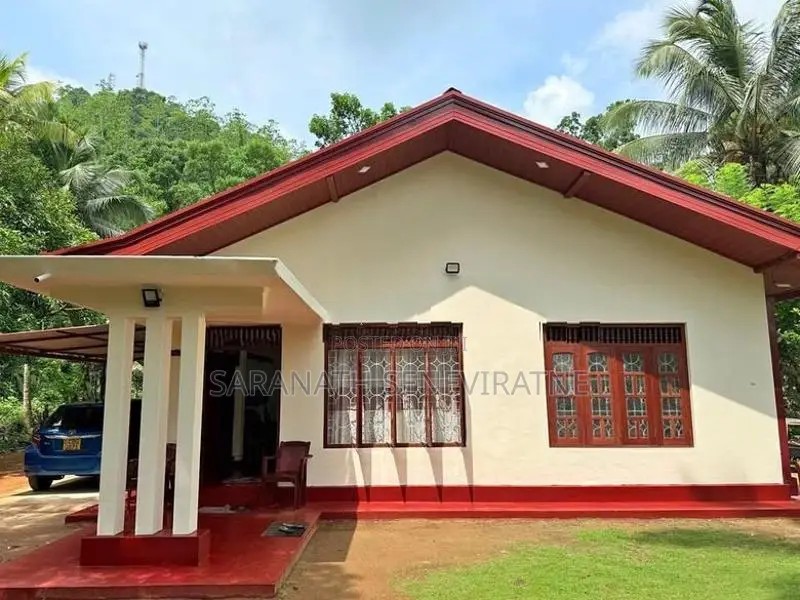 House Sale in Matugama - Agalawatta With 90 Perches Paddy Field View