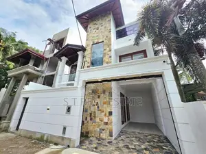 Architecture Designed Luxury 3 Storey House for Sale in Piliyandala