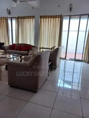 Colombo 5, Fully Furnished 1st Floor House For Rent (ZM1064)