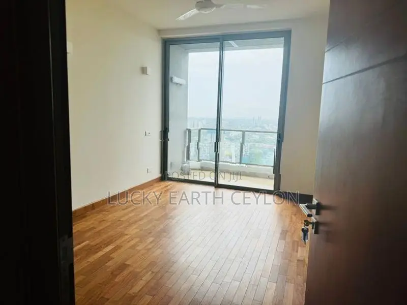 Sale, Colombo7, Semi Furnished, Luxury Apartment For Sale (MGS2037)