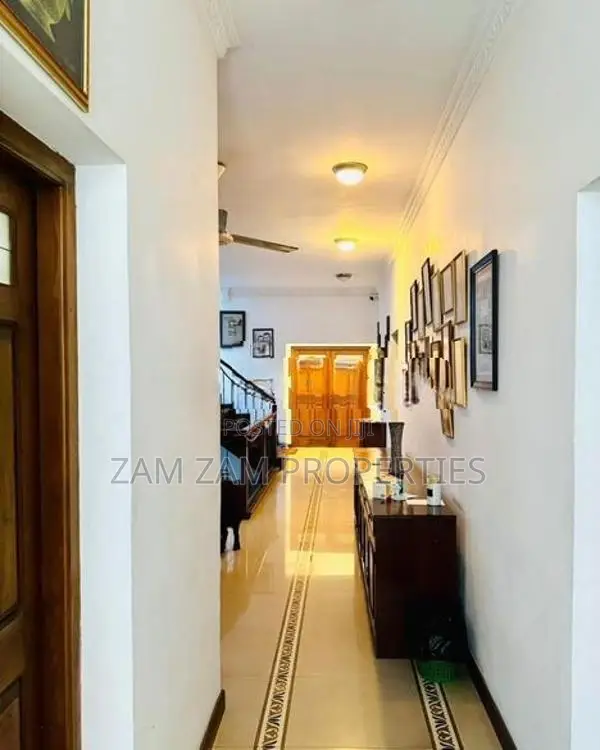 House for Sale in Town Hall Colombo 07
