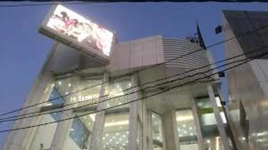 Building for Sale in Ja Ela